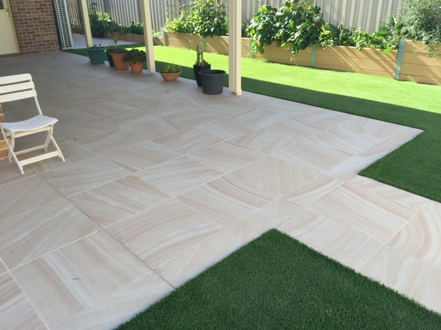 How To Choose the Best Granite Pavers in Melbourne for Outdoor Perfection?